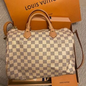 AUTHENTIC Louis Vuitton Purse and Wallet